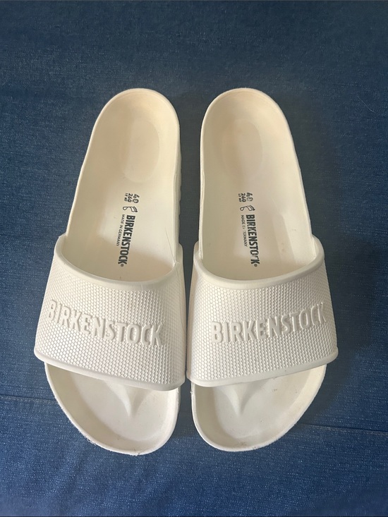 Birkenstock Shoes - Birkenstock White Slide Sandals with Embossed Logo
